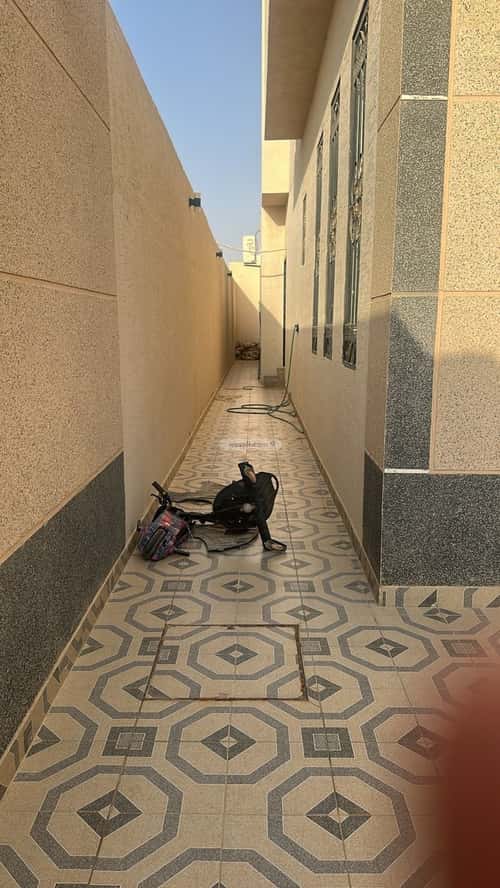 فيلا 16 غرف في البيان 15