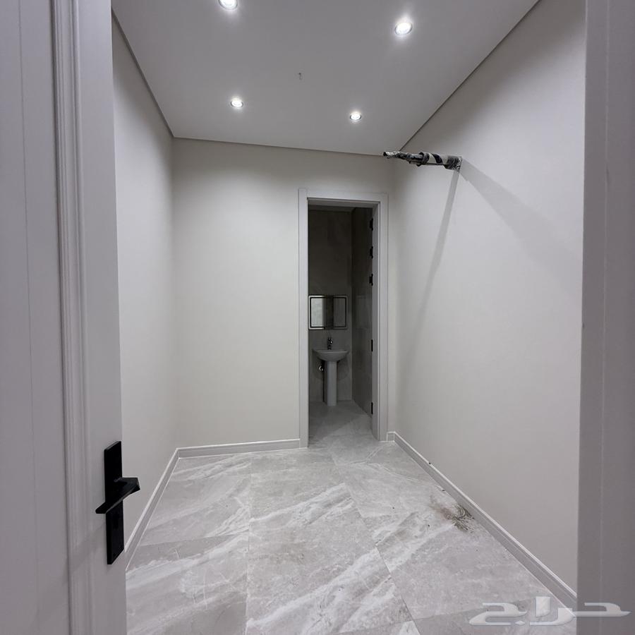 5 bedroom apartment in Al Shawqiyyah 10