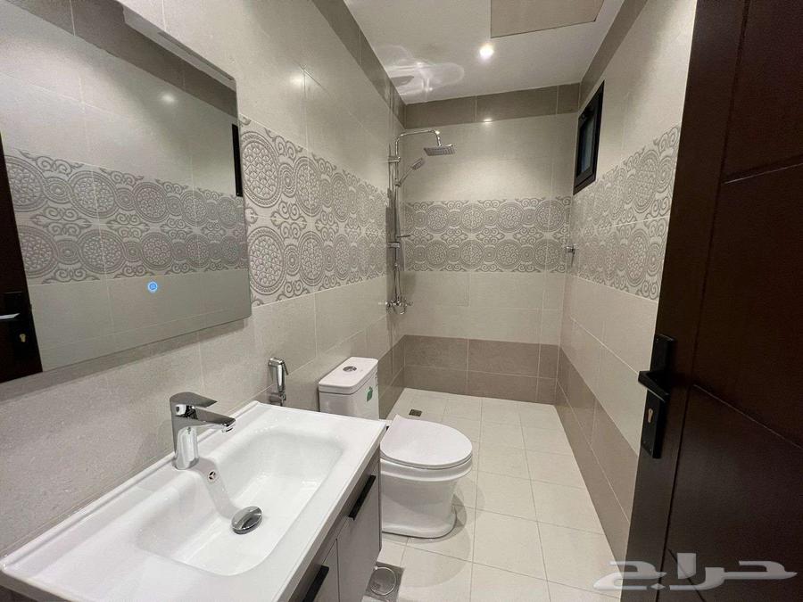 4 bedroom apartment in Wali Al Ahd 13