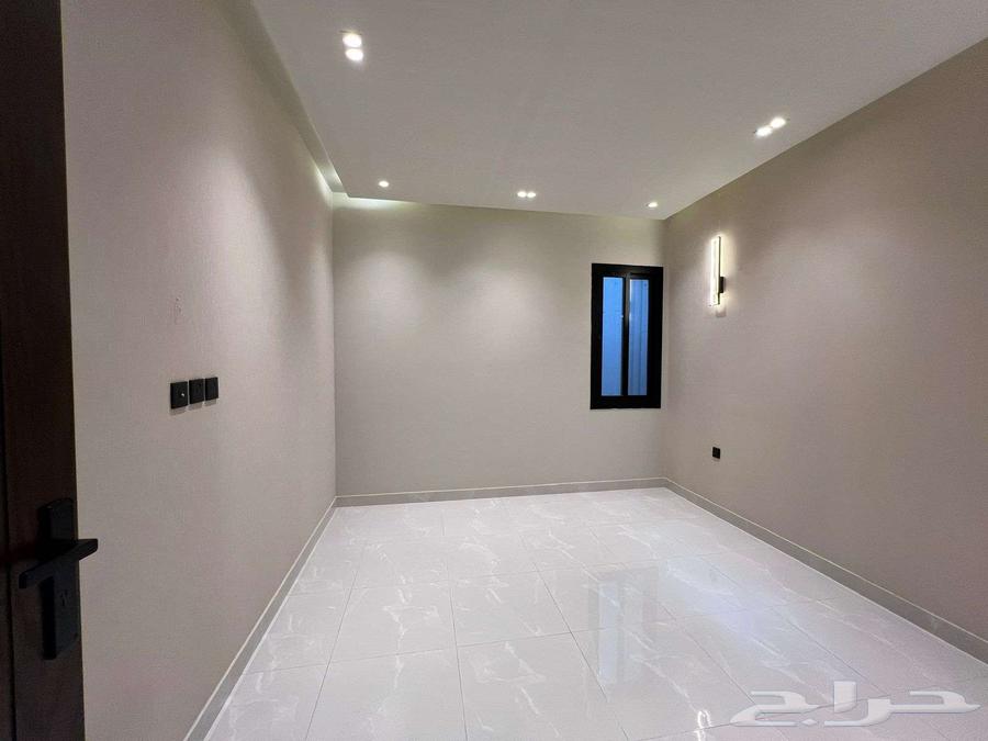 4 bedroom apartment in Wali Al Ahd 12