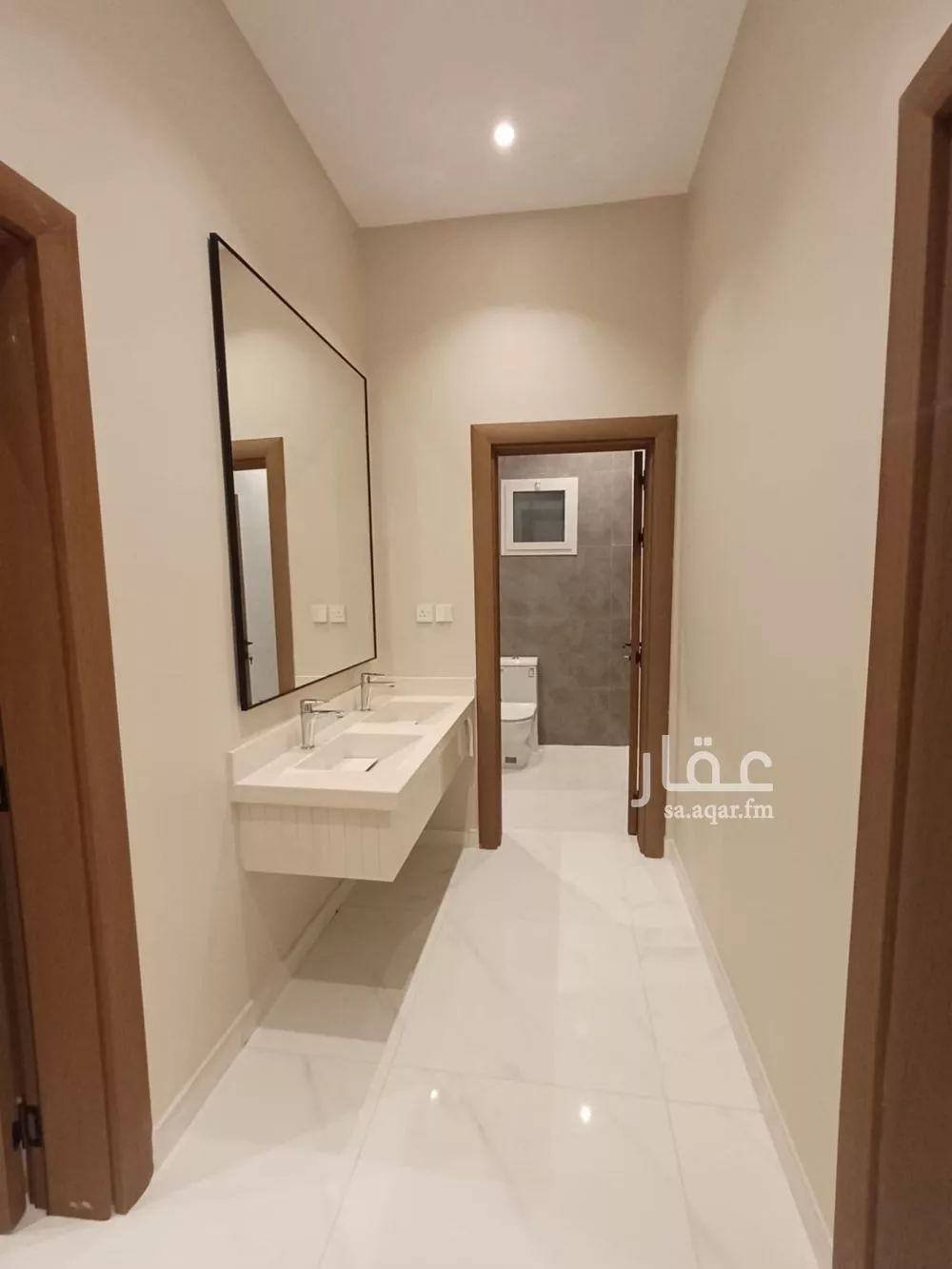 فيلا 13 غرف في طيبة 4