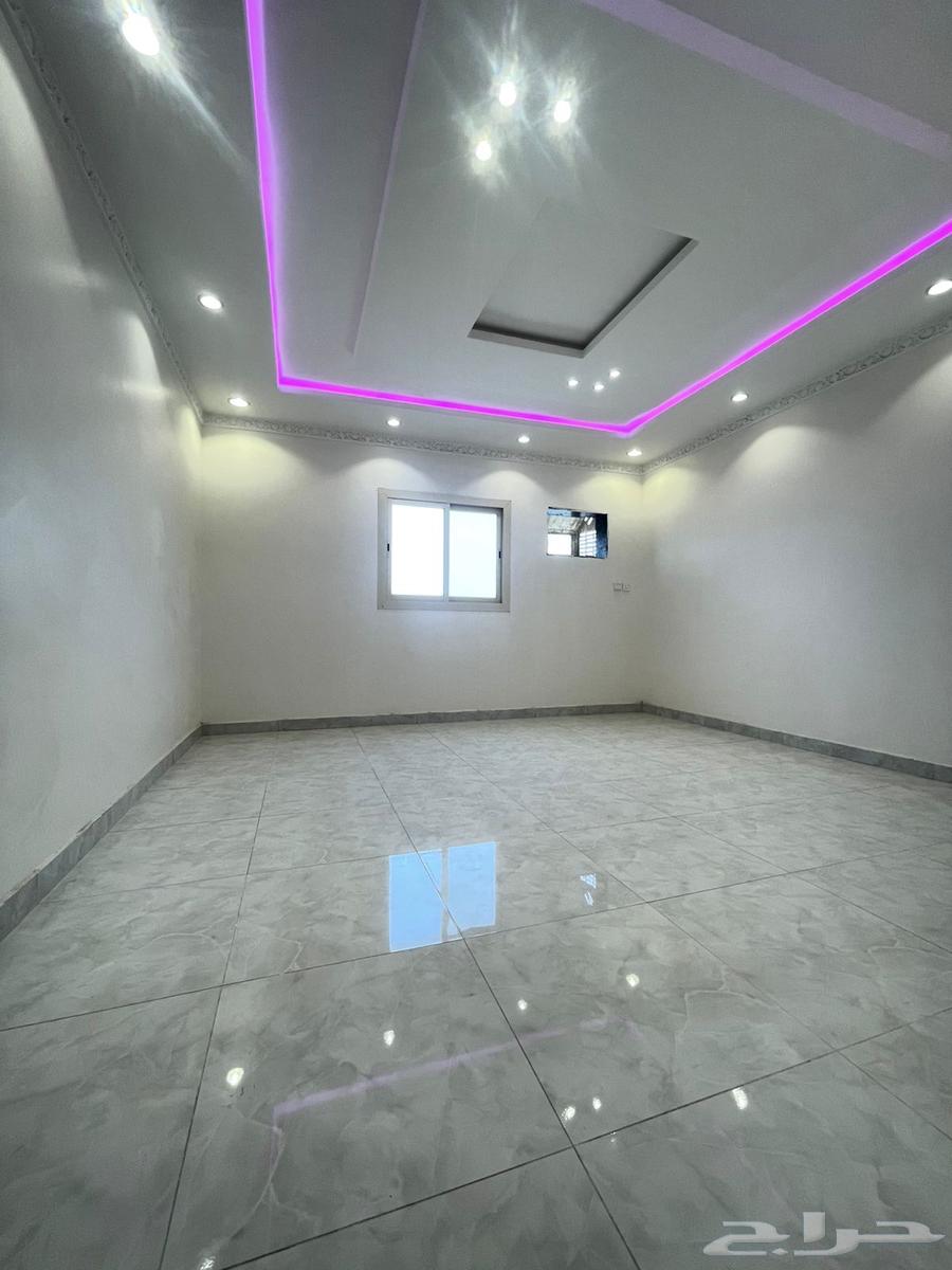 6 bedroom apartment in King Fahd 4