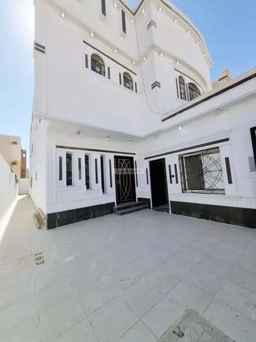 4 bedroom villa in Al Rimal 3