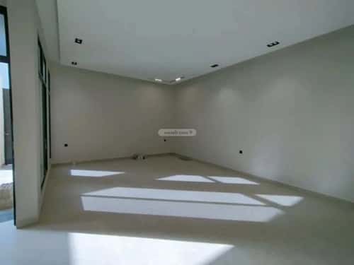 5 bedroom villa in Al Yarmouk 1