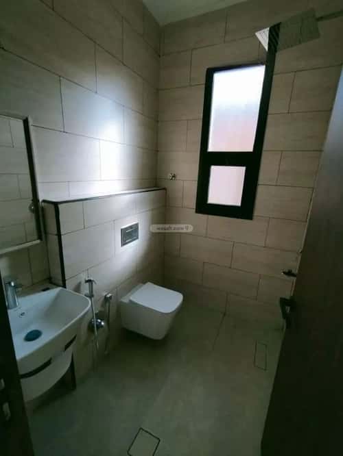 5 bedroom villa in Al Yarmouk 3