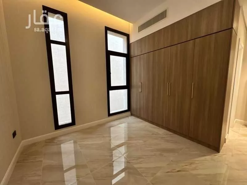 4 bedroom villa in Sidrah 8