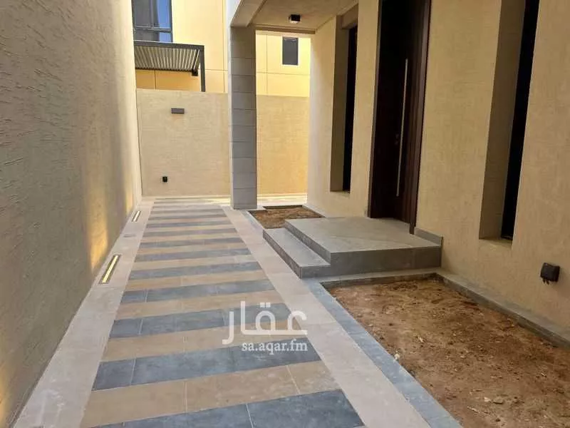 4 bedroom villa in Sidrah 10