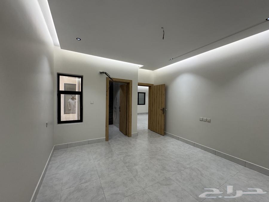 4 bedroom apartment in Batha Quraysh 12