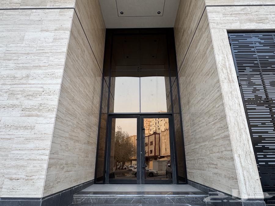 4 bedroom apartment in Batha Quraysh 3