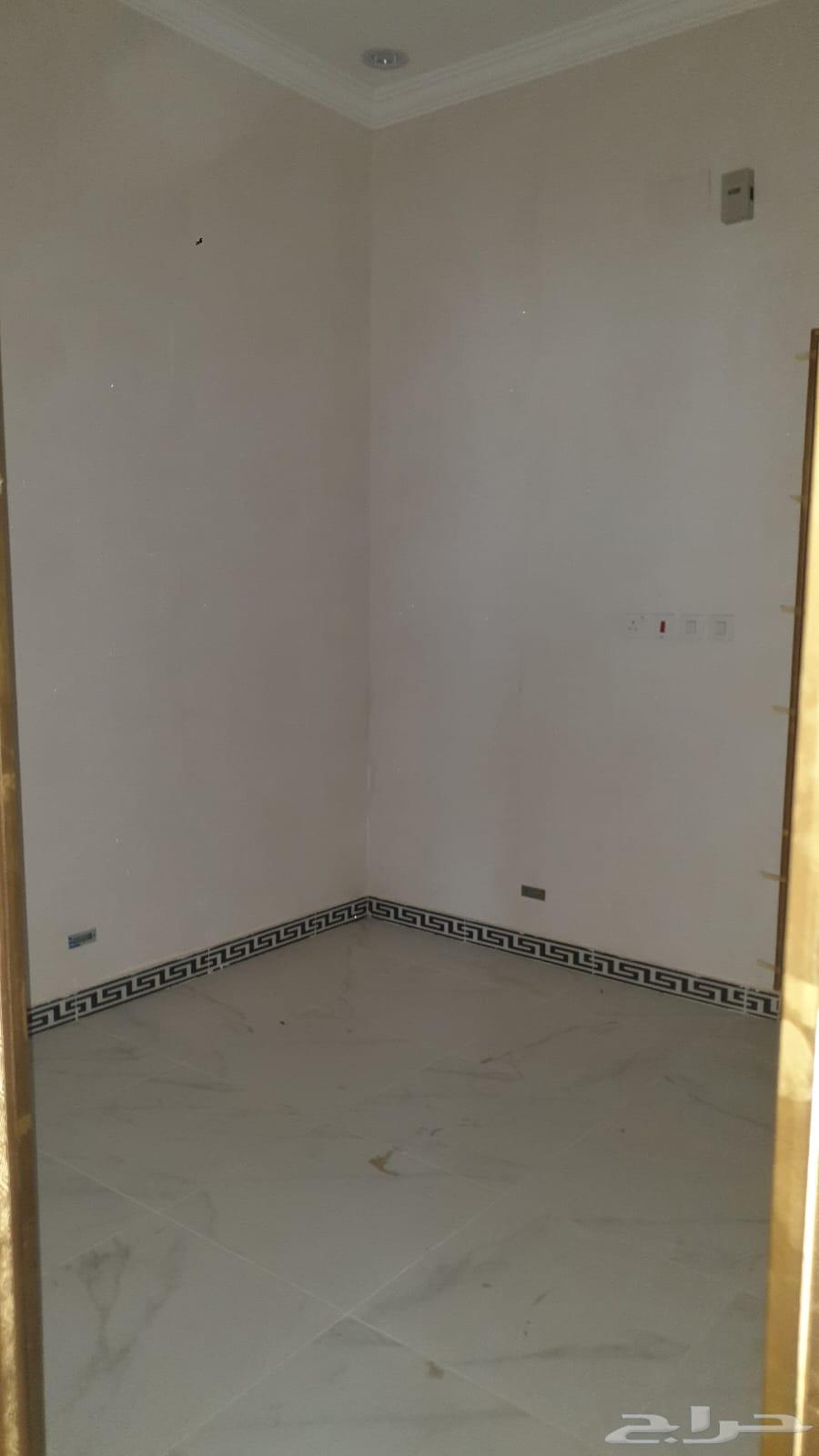 4 bedroom apartment in King Fahd 9