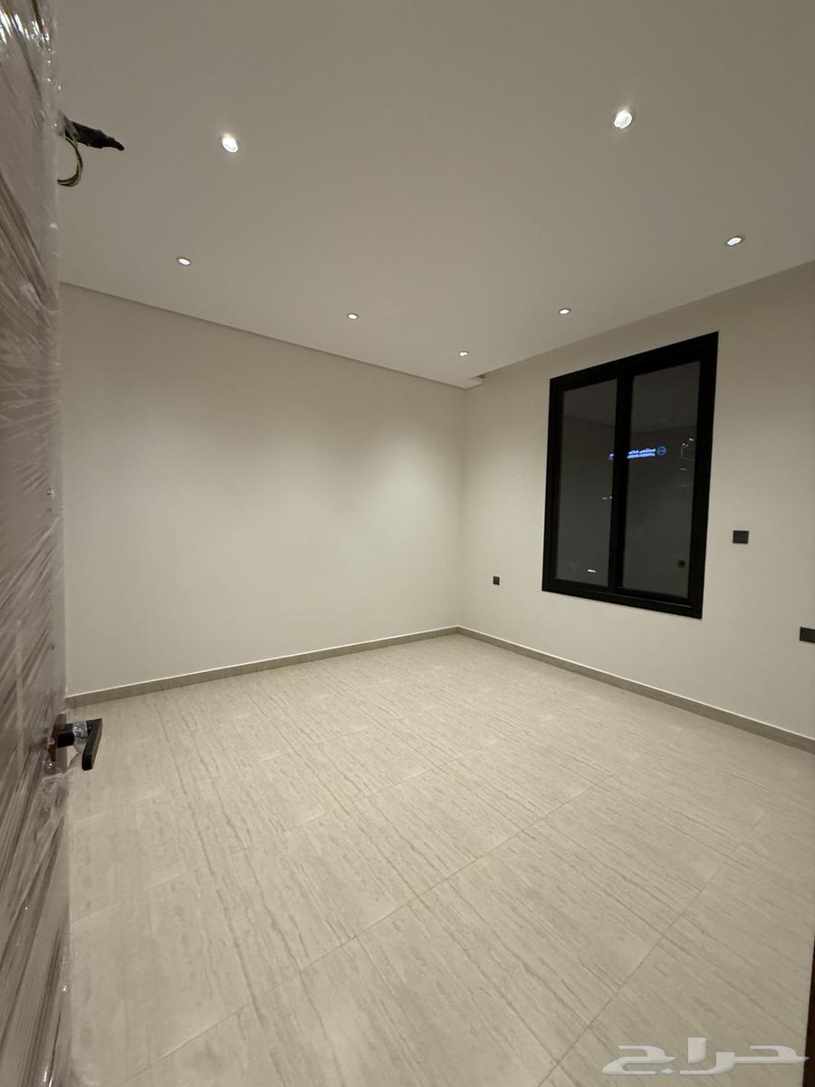 4 bedroom apartment in Wali Al Ahd 12