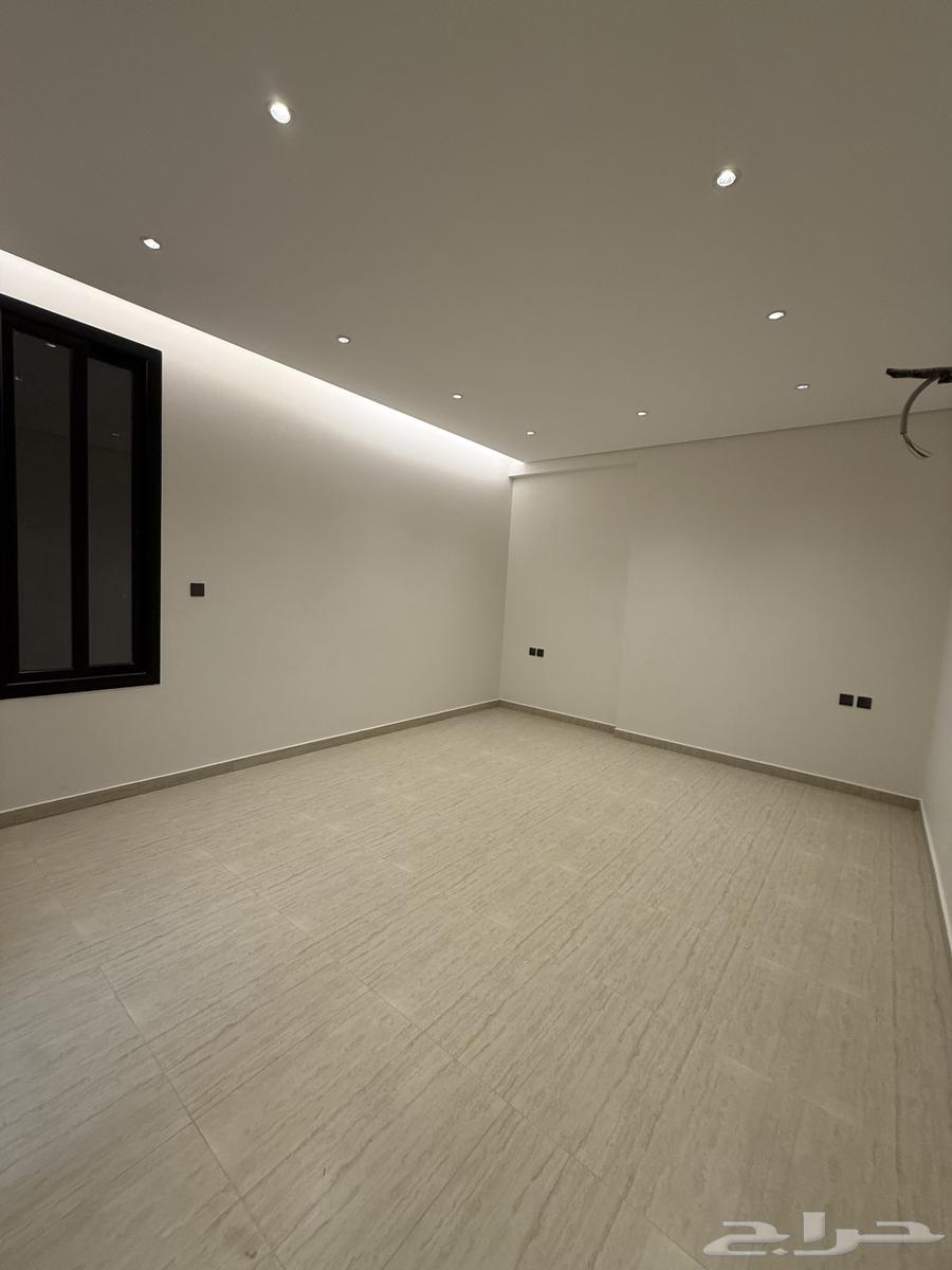 4 bedroom apartment in Wali Al Ahd 10