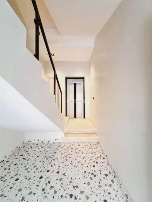 3 bedroom apartment in Al Yarmouk 4