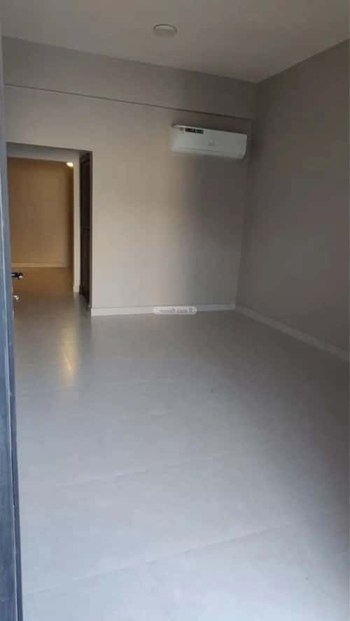 10 bedroom villa in Al Malaz 6