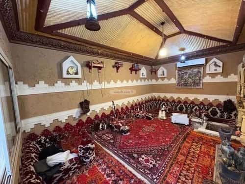 5 bedroom villa in Ishbiliyah 2