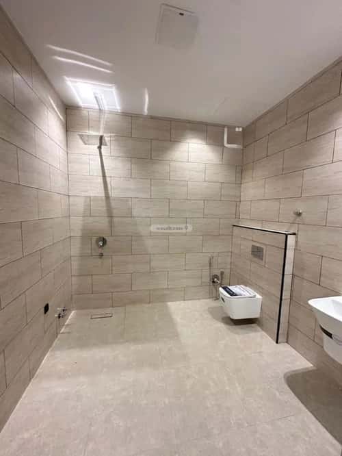 5 bedroom villa in Al Yarmouk 4