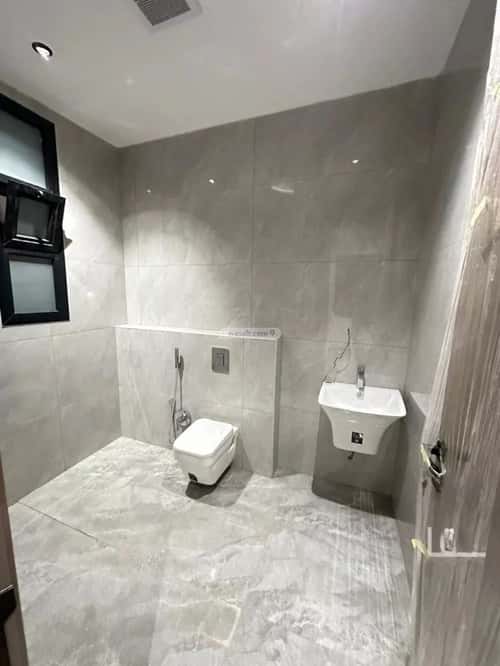 5 bedroom floor in Ishbiliyah 4