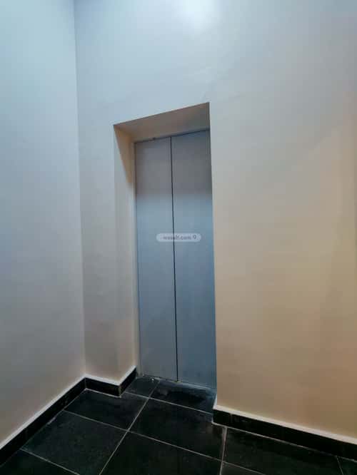 4 bedroom apartment in Al Yarmouk 3