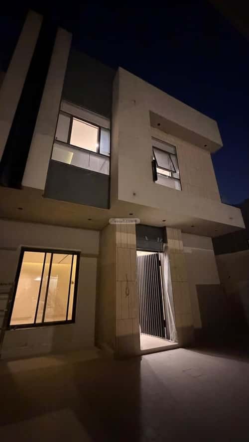 5 bedroom villa in Al Qairawan 3
