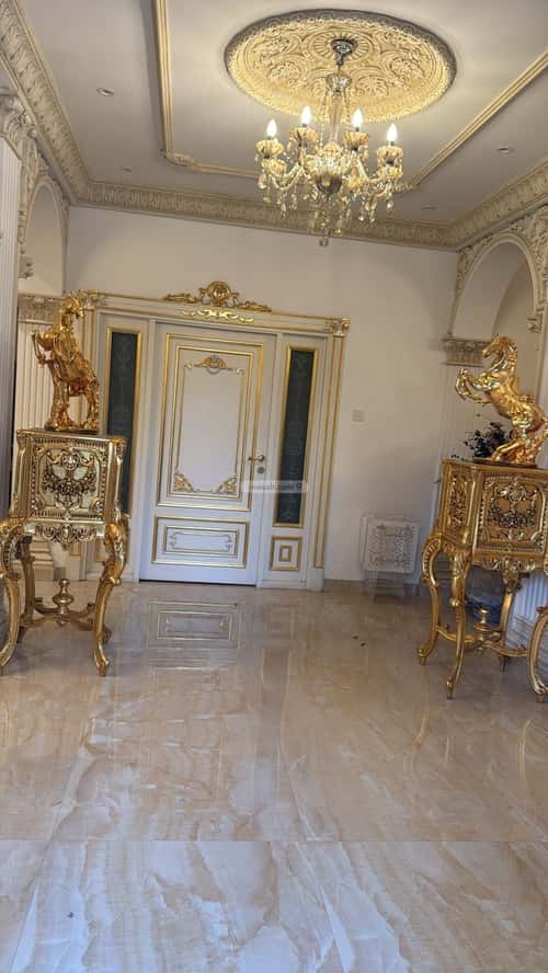 5 bedroom villa in Al Rawdah 4