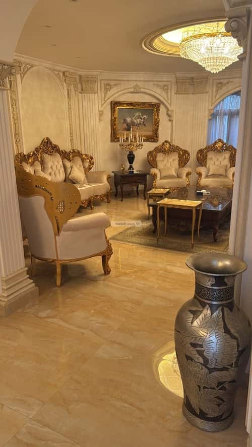 5 bedroom villa in Al Rawdah 2