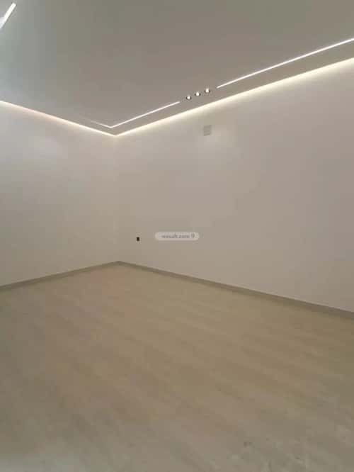 فيلا 6 غرف في العريجاء الغربي 10