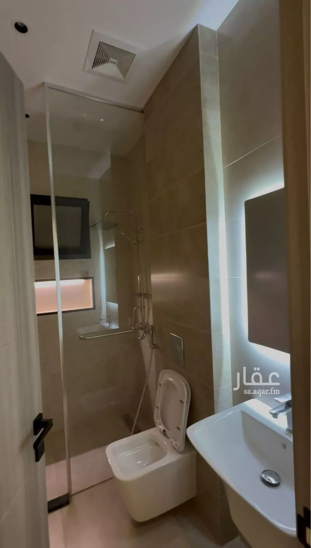 3 bedroom apartment in Al Faisaliyyah, Jeddah 4