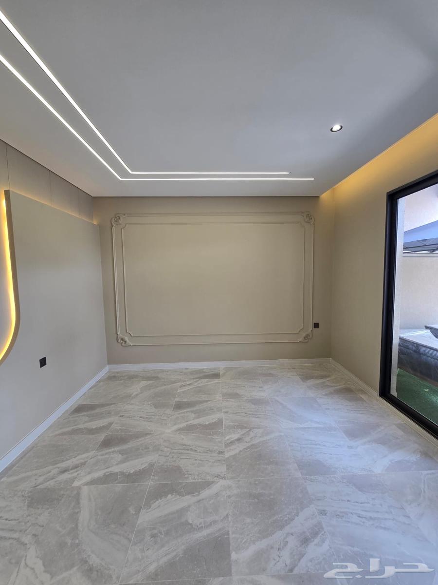 4 bedroom apartment in Al Aziziyah 15