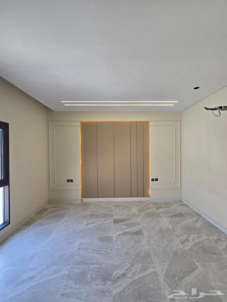 4 bedroom apartment in Al Aziziyah 19
