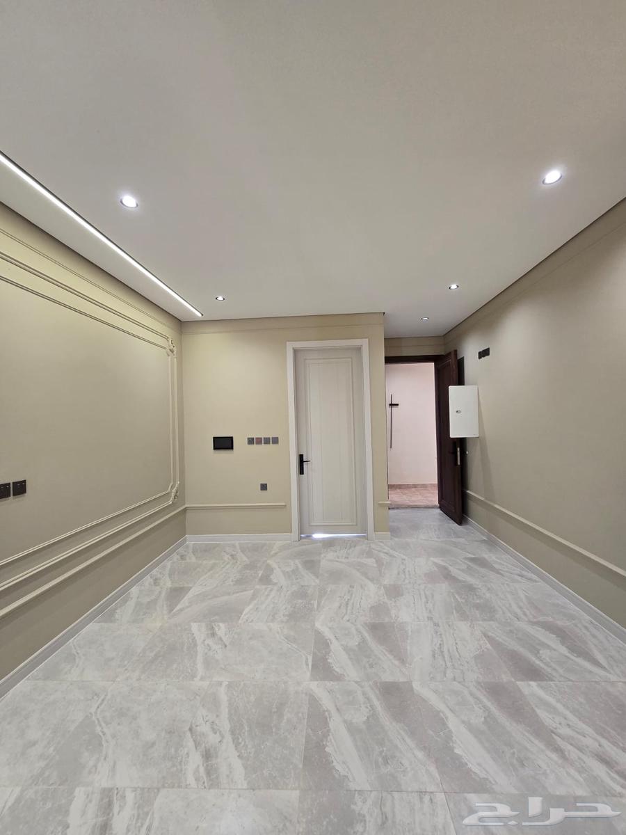 4 bedroom apartment in Al Aziziyah 20