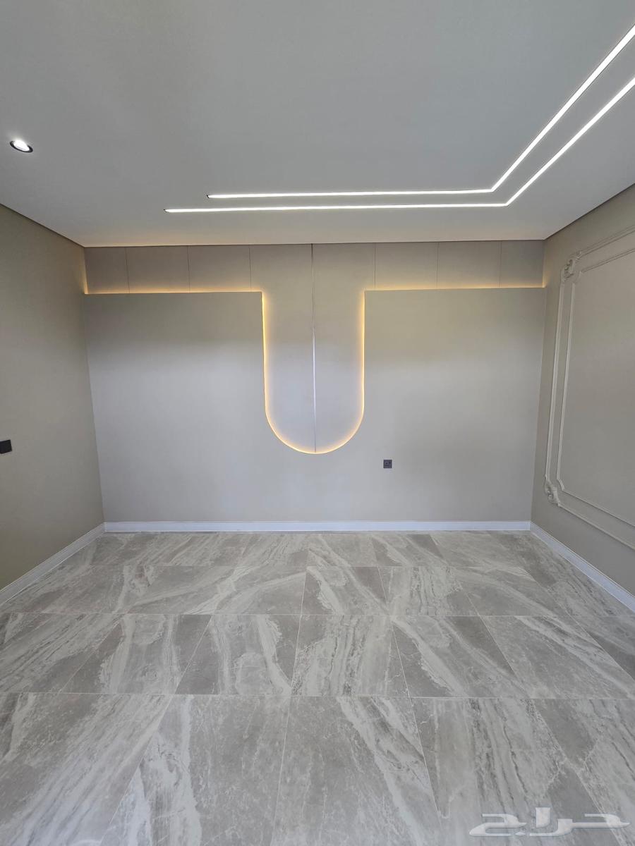 4 bedroom apartment in Al Aziziyah 6