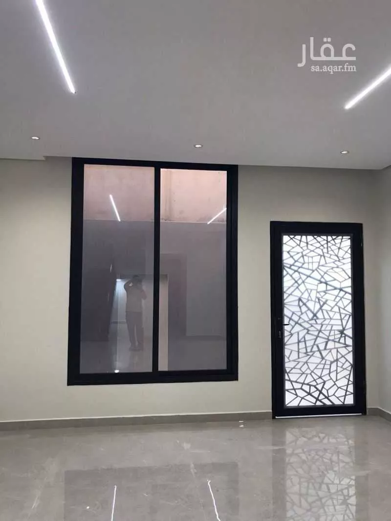 8 bedroom apartment in Dahiat King Fahd 14