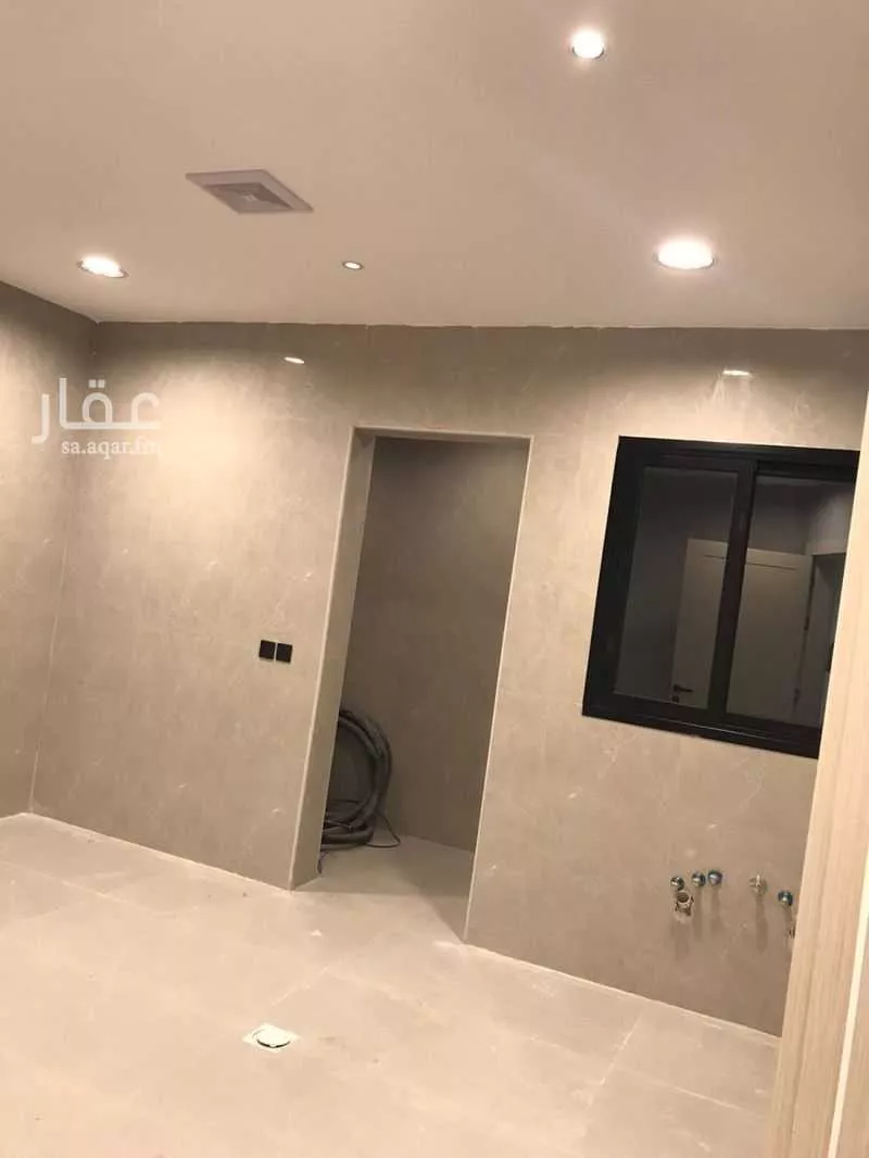 8 bedroom apartment in Dahiat King Fahd 3