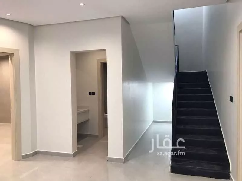 8 bedroom apartment in Dahiat King Fahd 9