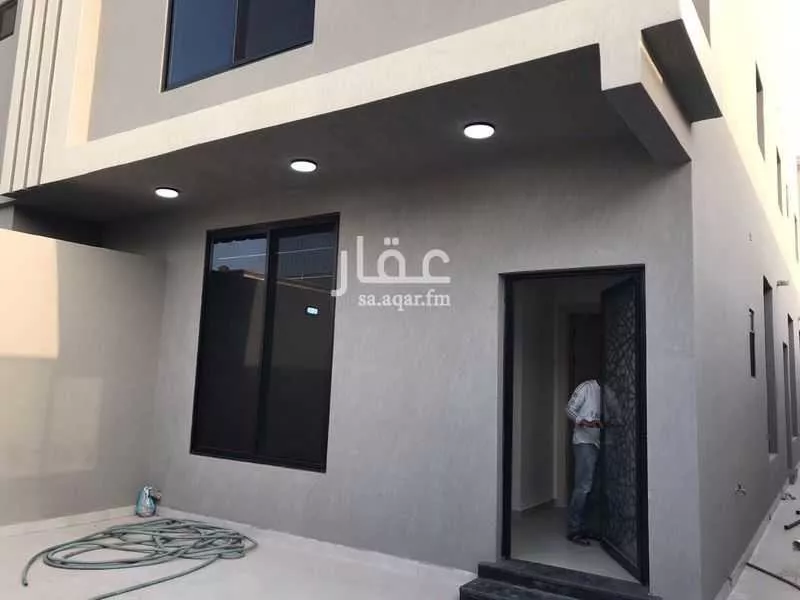 8 bedroom apartment in Dahiat King Fahd 10