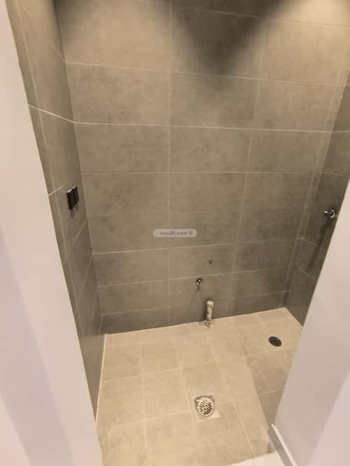 6 bedroom villa in Al Wafa 9