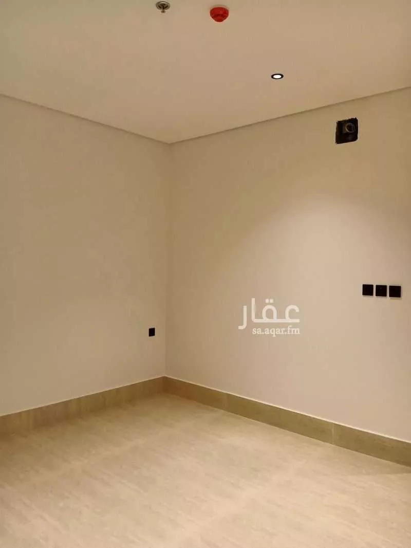 3 bedroom apartment in Al Khour 14