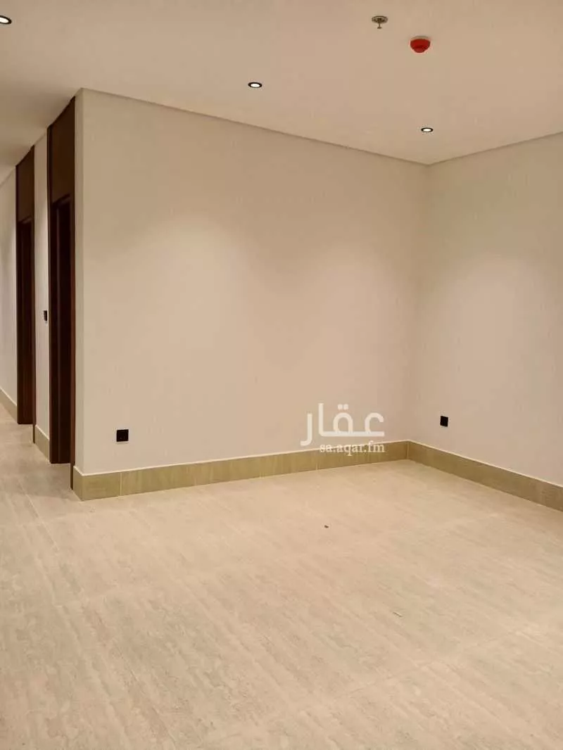 3 bedroom apartment in Al Khour 10