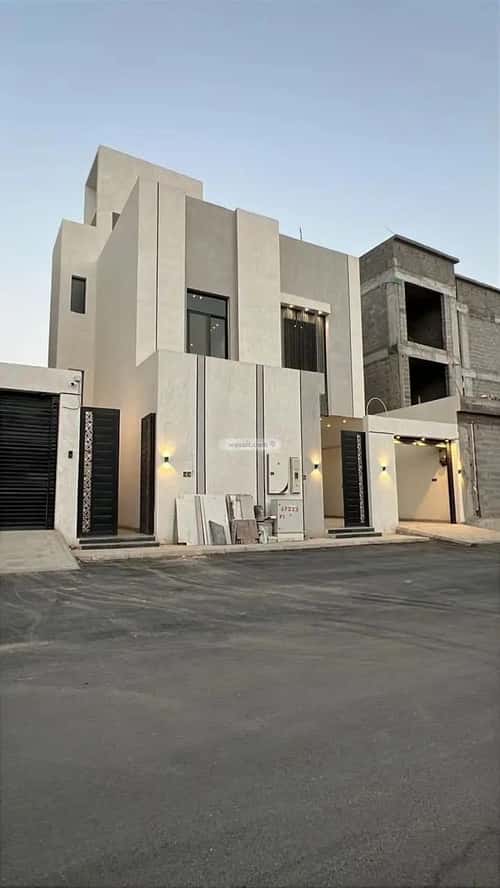 5 bedroom floor in Al Bayan 3