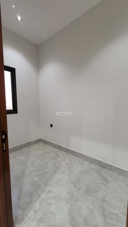 5 bedroom floor in Al Bayan 4
