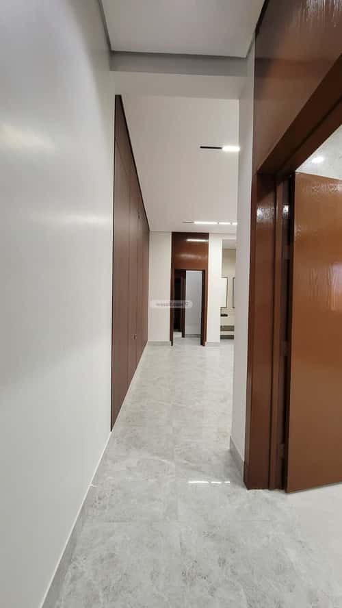 5 bedroom floor in Al Bayan 4