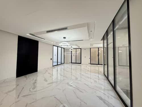 6 bedroom villa in Al Mahdiyyah 3