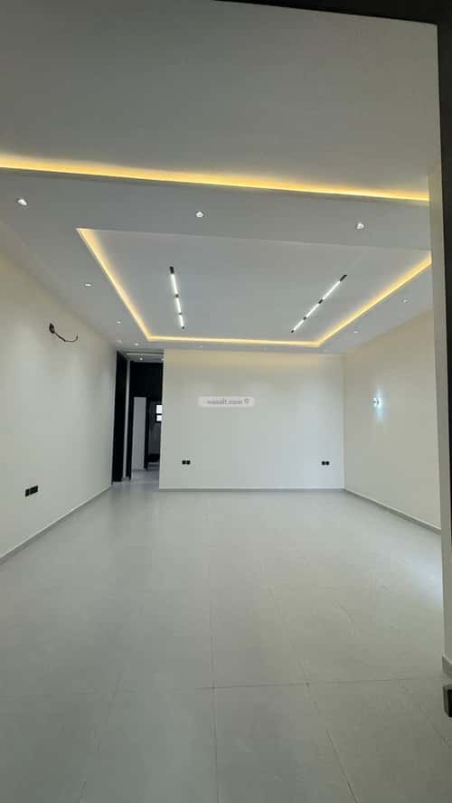 5 bedroom floor in Al Janadriyah 2