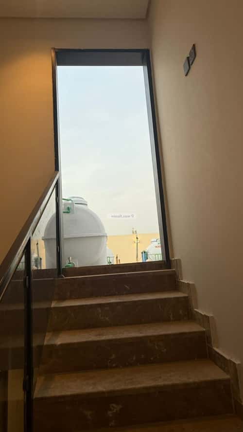 4 bedroom apartment in Al Mahdiyyah 5