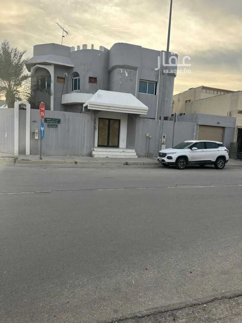 فيلا 9 غرف في الدوحة الشمالية، الظهران 2