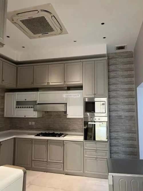 4 bedroom villa in Al Mahdiyyah 1