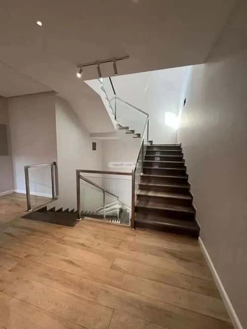 4 bedroom villa in Al Mahdiyyah 4