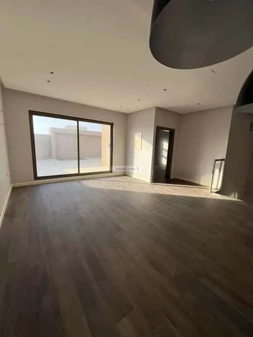 4 bedroom villa in Al Mahdiyyah 5