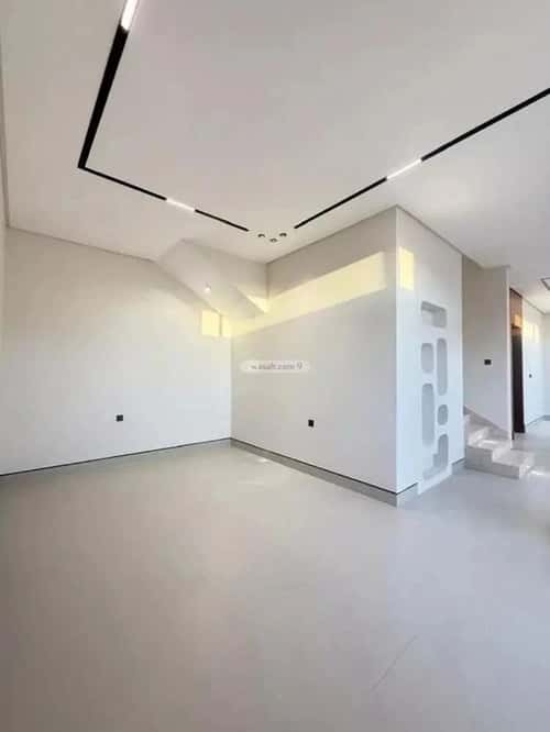 5 bedroom villa in Al Mahdiyyah 8