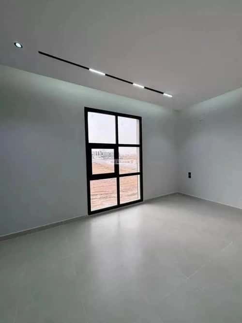 5 bedroom villa in Al Mahdiyyah 3